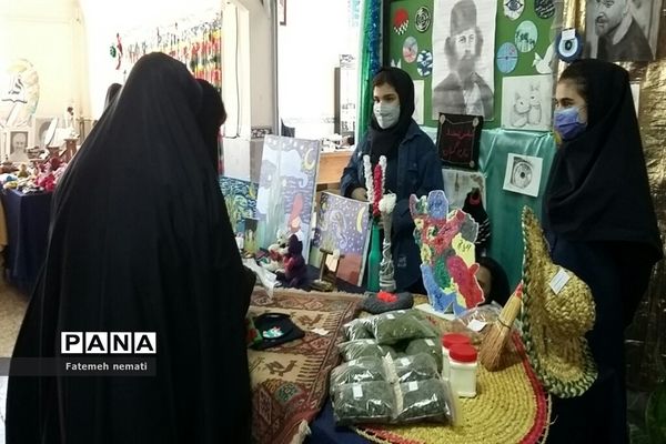 برپایی بازارچه دستان پرتوان دختران سرزمین من در ملارد