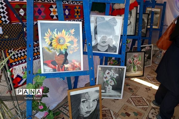 نمایشگاه آثار کانون‌های برتر طرح تحولی فارس در سالروز تاسیس و هفته کانون‌های فرهنگی  و تربیتی