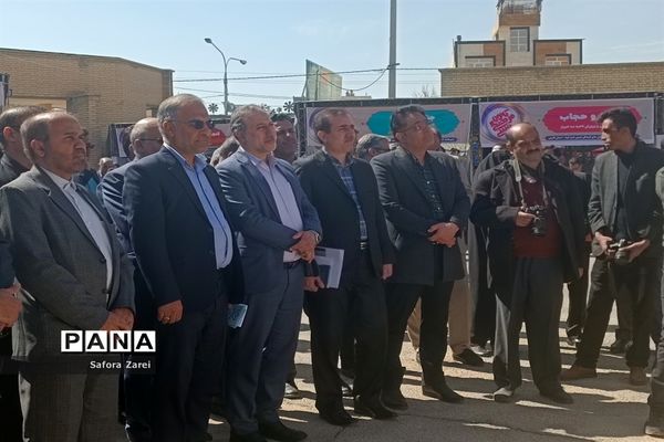 نمایشگاه آثار کانون‌های برتر طرح تحولی فارس در سالروز تاسیس و هفته کانون‌های فرهنگی  و تربیتی