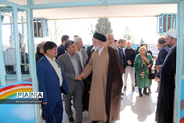 افتتاحیه مدرسه خیرساز سه کلاسه الحاقی مدرسه سامنی  در روستای احمد آباد بهارستان 2