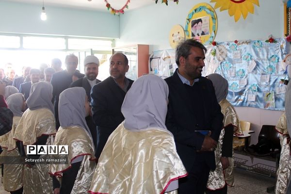 افتتاحیه مدرسه خیرساز سه کلاسه الحاقی مدرسه سامنی  در روستای احمد آباد بهارستان 2