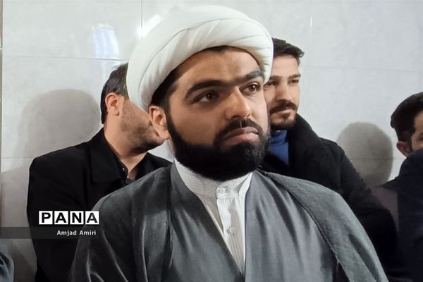 افتتاحیه نمایشگاه مدرسه انقلاب منطقه 12 تهران