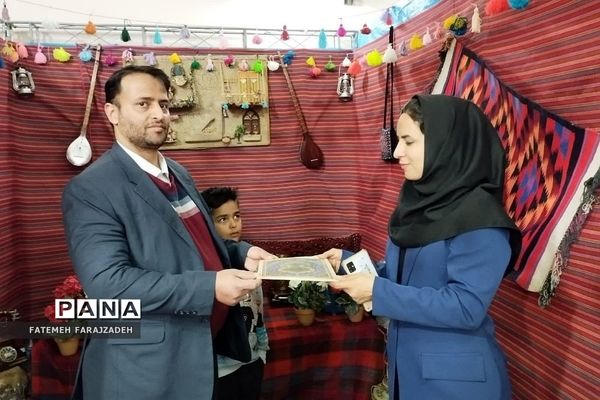 تقدیر مدیر اداره آموزش و پرورش فشافویه از برگزارکنندگان جشنواره‌ اقوام ایرانی