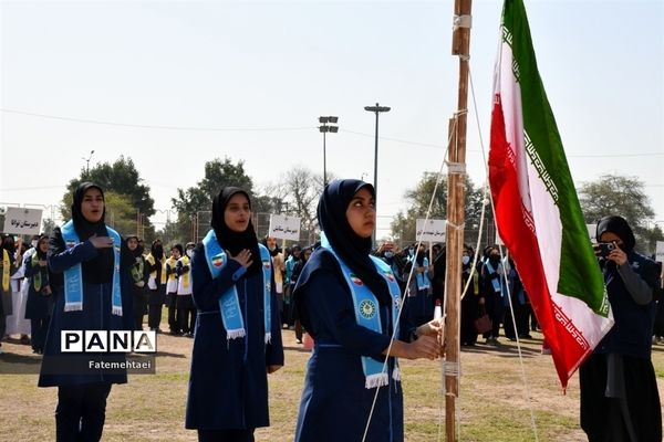 برگزاری مانور ۲۰۰۰ نفری تداوم انقلاب با یاوران انقلاب در اهواز