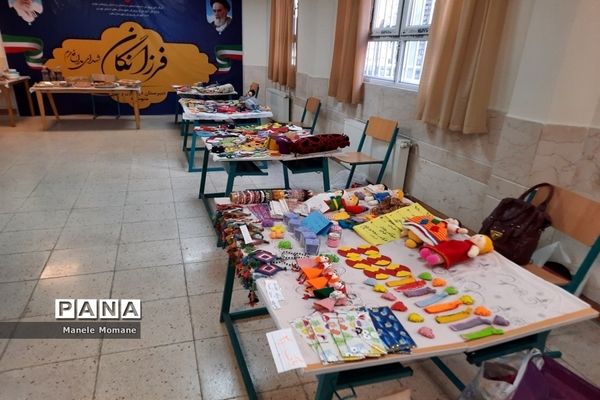 برگزاری جشنواره غذا و صنایع‌دستی در مدرسه فرزانگان شهدای مدافع حرم ملارد