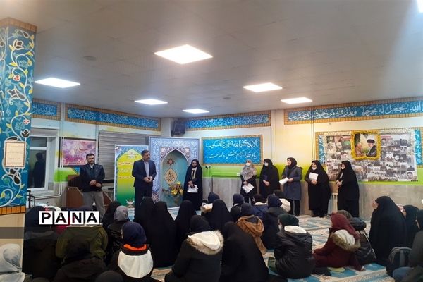 اعزام دانش‌آموزان دختر البرزی به اردوی زیارت اولی مشهد مقدس