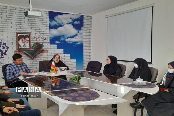 برگزاری نشست کارگروه انجمن‌های دانش‌آموزی در ملارد