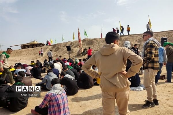 حضور پر شور دانش‌آموزان پسر استان فارس در اردوی راهیان نور