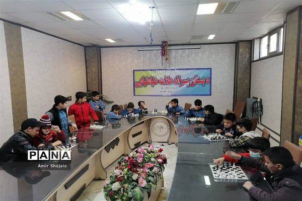 برگزاری مسابقات شطرنج در آموزشگاه علامه طباطبایی پیشوا