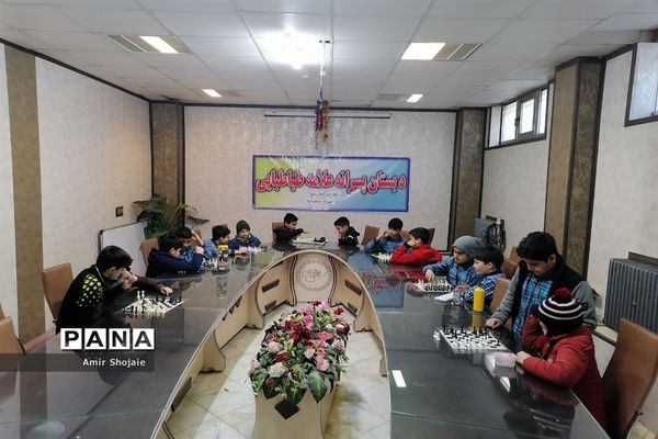 برگزاری مسابقات شطرنج در آموزشگاه علامه طباطبایی پیشوا
