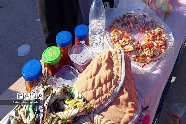 برپایی بازارچه محلی به‌مناسبت هفته معرفی مشاغل در مدارس شادگان