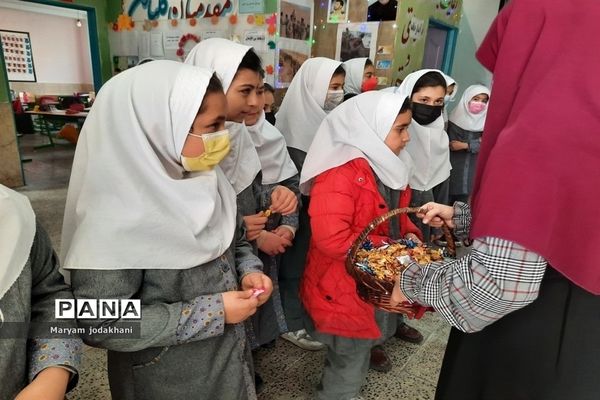 جشن اعیاد شعبانیه در دبستان ایران جانمحمدی صفادشت