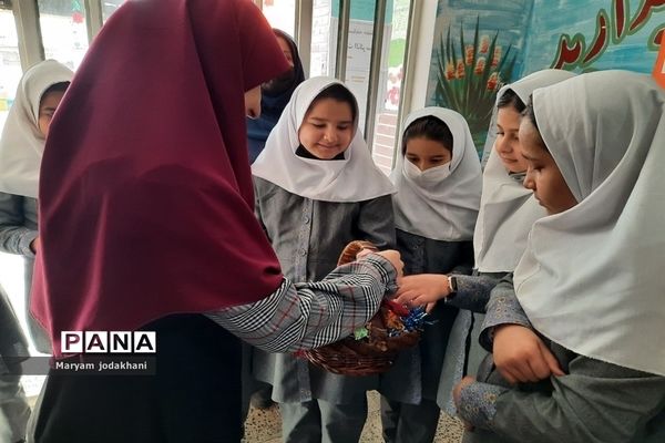 جشن اعیاد شعبانیه در دبستان ایران جانمحمدی صفادشت