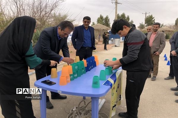 همایش پیاده‌روی خانوادگی کارکنان و استادان دانشگاه آزاد اسلامی واحد بافق