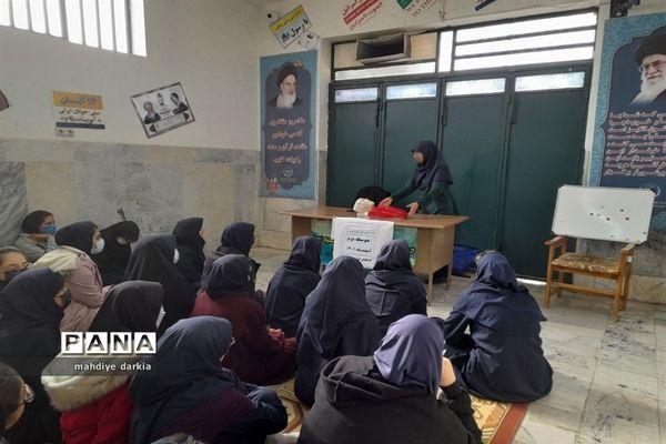 دومین اردوی آمادگی دفاعی دانش‌آموزان دختر دبیرستانی ناحیه 3 شیراز