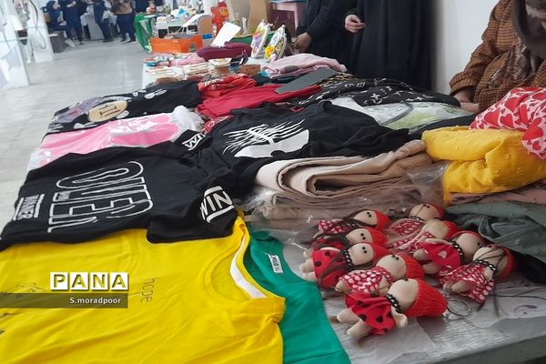 برگزاری نمایشگاه دست‌سازه‌های دانش‌آموزی در شهرکرد