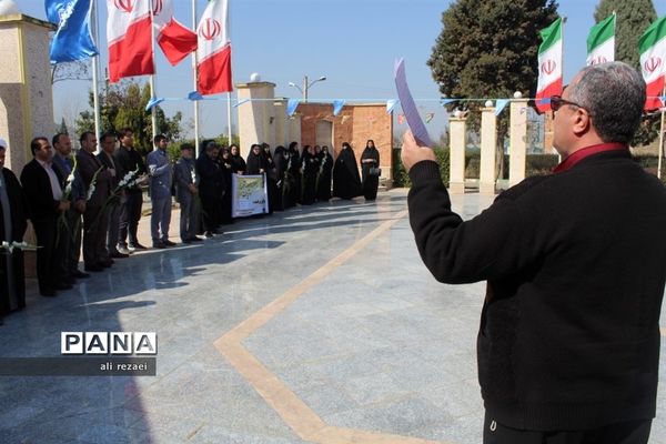 غبارروبی مزار شهدای گمنام گلوگاه در روز امور تربیتی