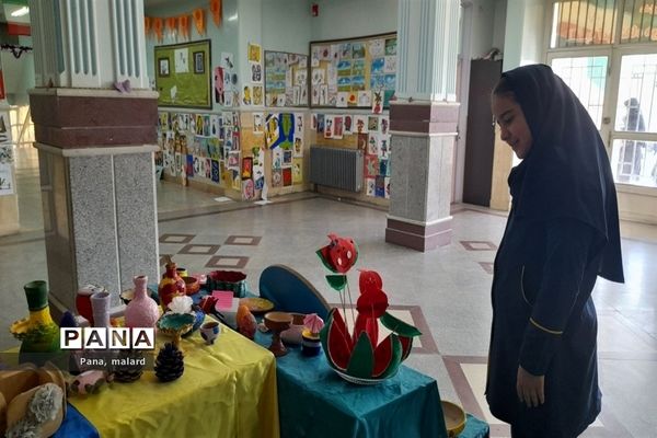 برپایی بازارچه دانش‌‌‌آموزی‌ در دبیرستان فاطمیه ملارد