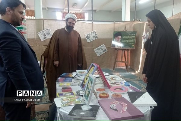 بازدید مسئول اتحادیه انجمن‌های اسلامی دانش‌آموزی شهرستان‌های تهران از مدرسه انقلاب فشافویه