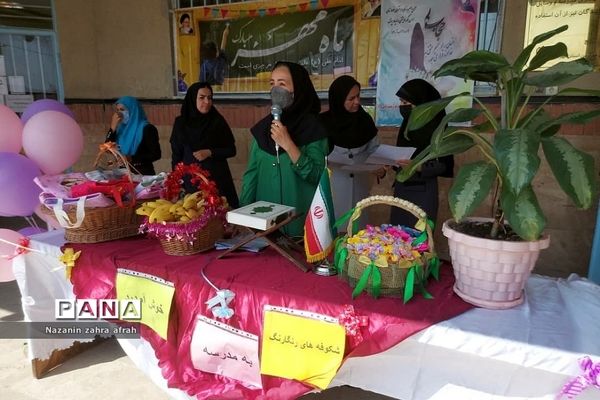 برگزاری جشن شکوفه‌ها در دبستان حضرت زینب(س) رودهن