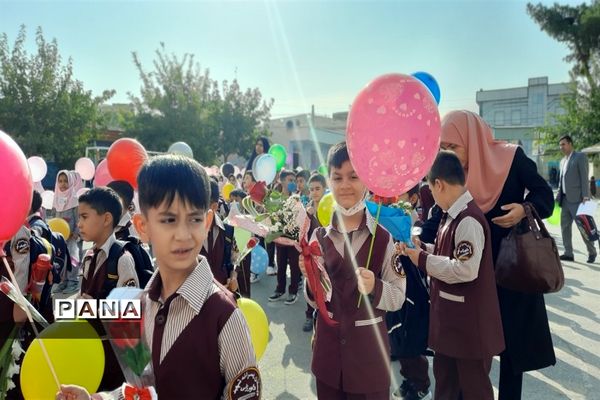 برگزاری مراسم جشن شکوفه‌ها در شهرستان قرچک