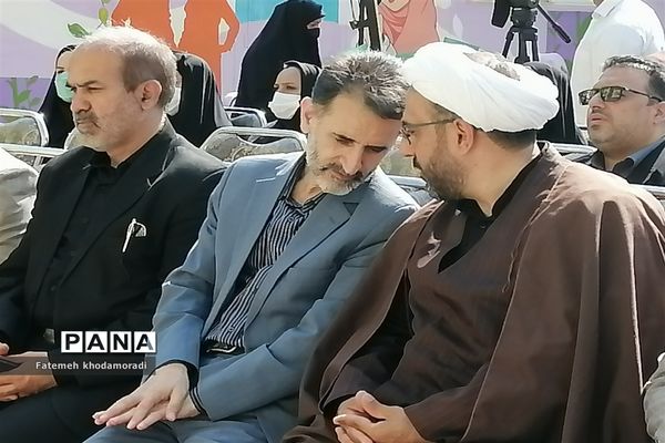 مراسم استانی روز شکوفه‌ها ویژه دانش‌آموزان کلاس اولی در فارس