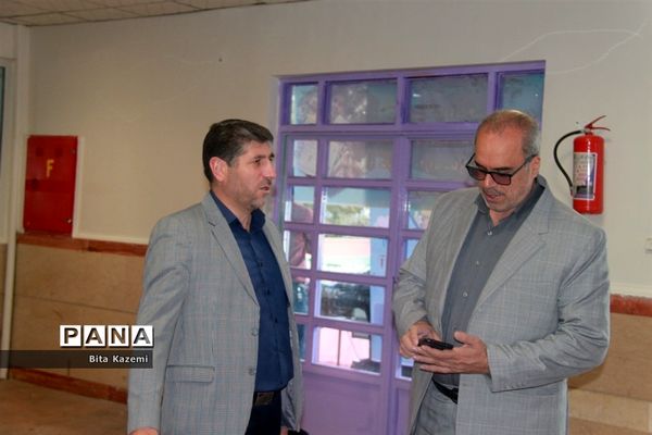برگزاری مراسم جشن شکوفه‌ها در دبستان علی اکبر طالبی ناحیه یک شهرری