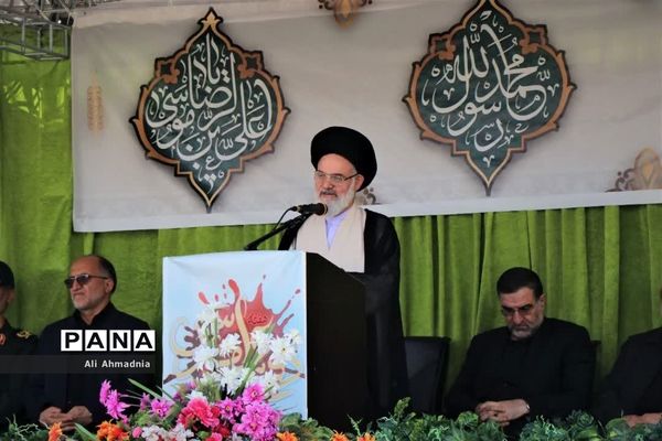 رژه نیروهای مسلح در قم-1