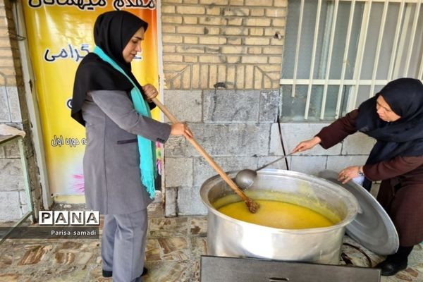 ‌زنگ مهر در دبیرستان زینبیه منطقه ۱۳ با حضور پرشور دانش‌آموزان نواخته شد