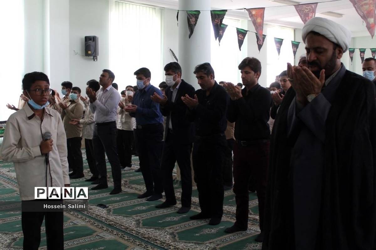 نواختن زنگ نماز در اولین روز بازگشایی مدارس هرمزگان