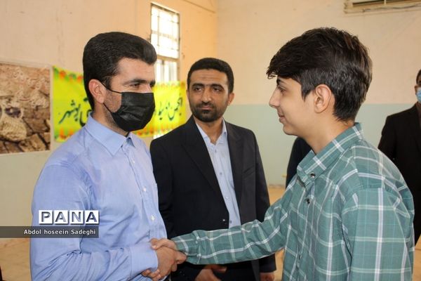 افتتاح زمین چمن دبیرستان دکتر شریعتی  بوشهر