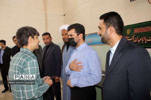 افتتاح زمین چمن دبیرستان دکتر شریعتی  بوشهر