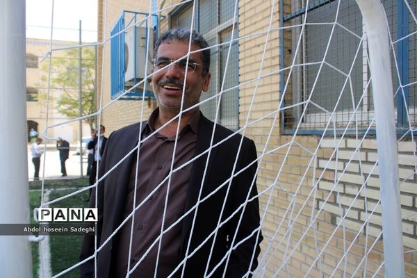 افتتاح زمین چمن دبیرستان دکتر شریعتی  بوشهر