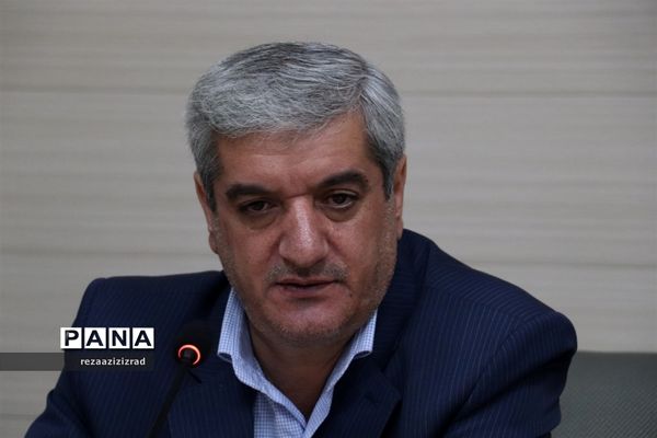 جلسه هماهنگی شور عاطفه‌ها در تالار معلم تبریز