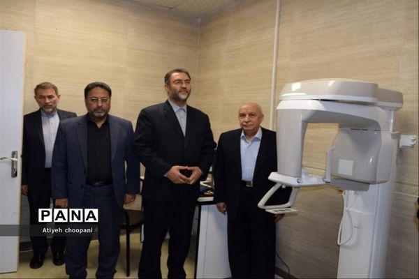 بهره‌برداری از دستگاه رادیولوژی بخش دندان‌پزشکی OPG در درمانگاه فرهنگیان منطقه ۱۴