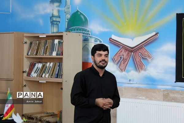 برگزاری همایش کبوتران حرم در شیراز
