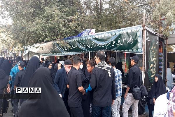 پذیرایی موکب‌ها در روز شهادت امام رضا علیه السلام