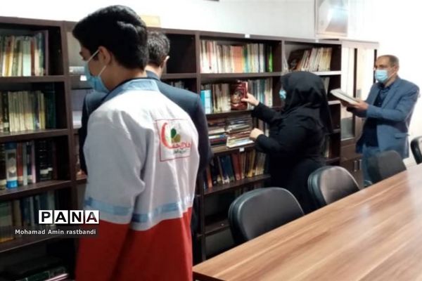 افتتاح کتابخانه دبیرستان فرهنگ عرفان منطقه ۱۳