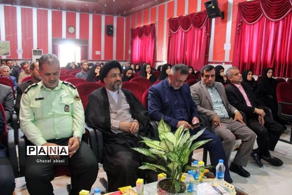 جلسه مدیران مدارس شهرستان محمودآباد