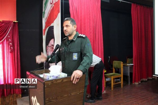 جلسه مدیران مدارس شهرستان محمودآباد