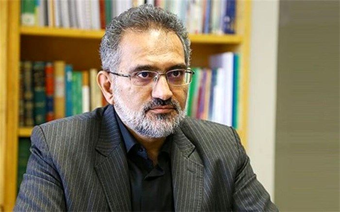 حسینی: دولت با روحیه انقلابی برای بهبود اوضاع اقتصادی تلاش می‌کند