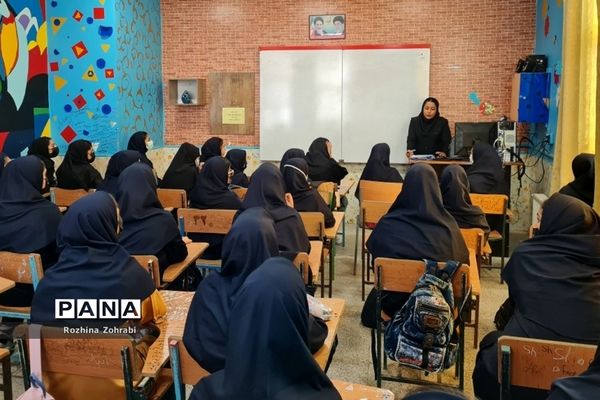 حال و هوای مدارس شیراز در اولین روزهای آغازین سال تحصیلی