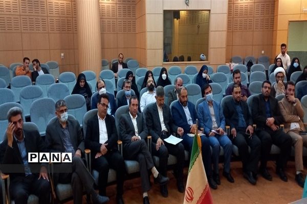 نشست کمیته‌های همکاری حوزه علمیه با آموزش و پرورش در مبلقین طرح امین در البرز