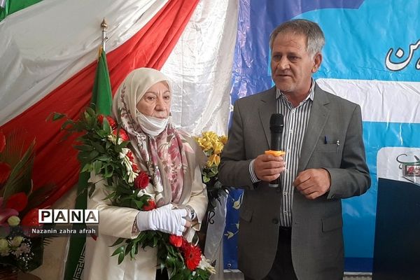 بازگشایی مدرسه خیرساز مهرآفرین در روستای مهرآباد رودهن
