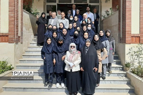 بازگشایی مدرسه خیرساز مهرآفرین در روستای مهرآباد رودهن
