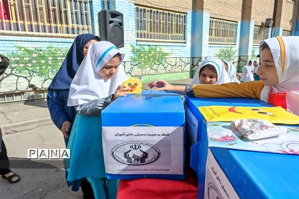 برگزاری جشن عاطفه‌ها در دبستان دخترانه حضرت زینب ۲