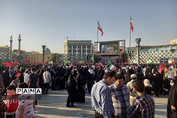 اجتماع بزرگ مردمی بیعت با امام زمان(عج)