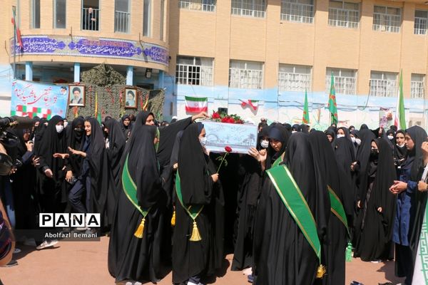 تشییع شهید گمنام درمدرسه شاهد نجمیه قم