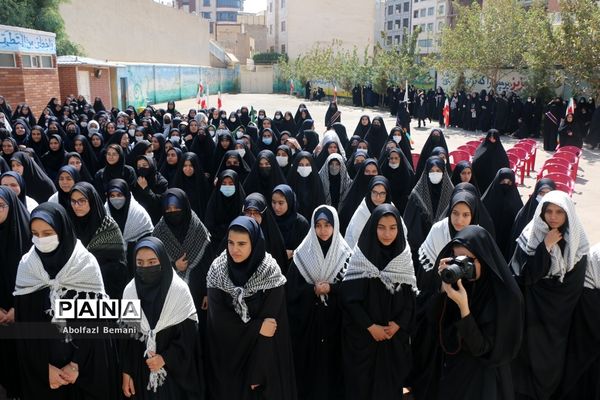 تشییع شهید گمنام درمدرسه شاهد نجمیه قم