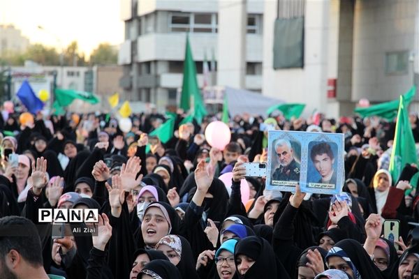 جشن بزرگ بیعت در مشهد مقدس